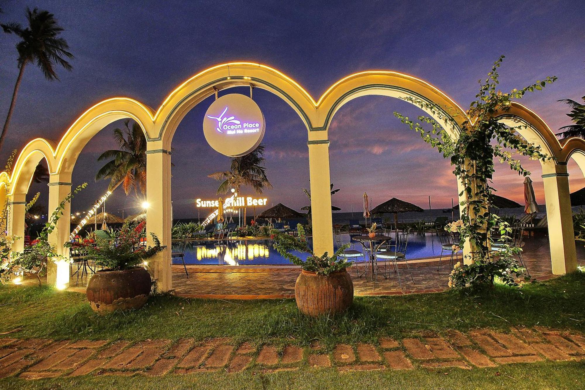 Ocean Place Resort Mui Ne Exterior foto